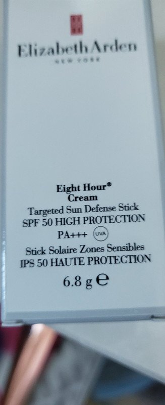 Elizabeth Arden Eight Hour Cream Targeted Sunscreen Stick SPF 50 PA+++ Duo Set