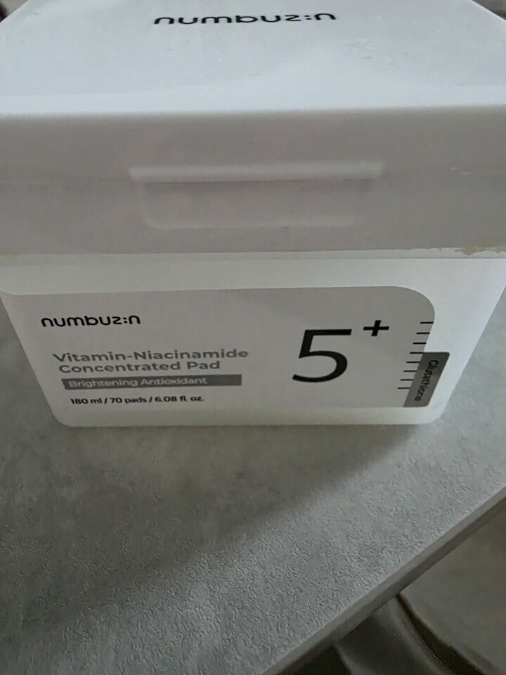 Numbuzin No.5 Glutathione C Blemish Film Pad 70ea