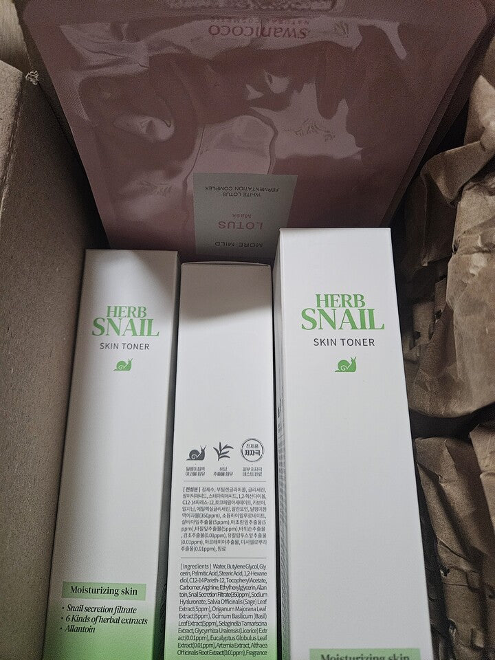 Swanicoco Herb Snail Deep Cleansing Foam 120ml