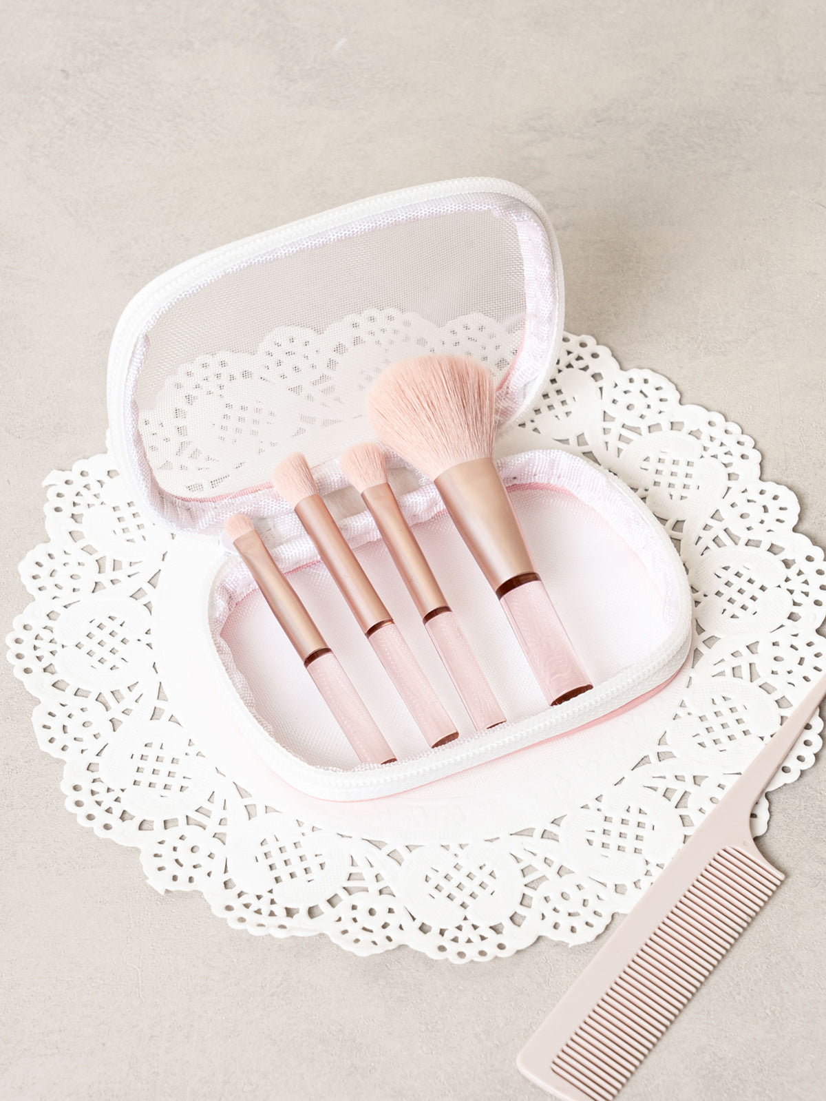 4-Piece Mini Makeup Brush Set with Mesh Pouch